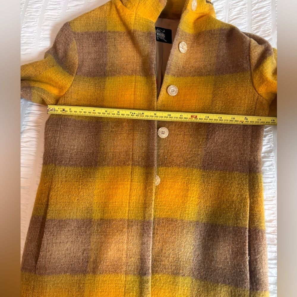 Vintage Plaid Yellow and Brown Women's Coat - Picture 15 of 16